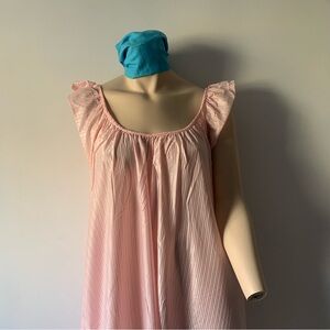 Vintage | Flutter sleeve nightgown | Floor length | Shimmery baby pink fabric